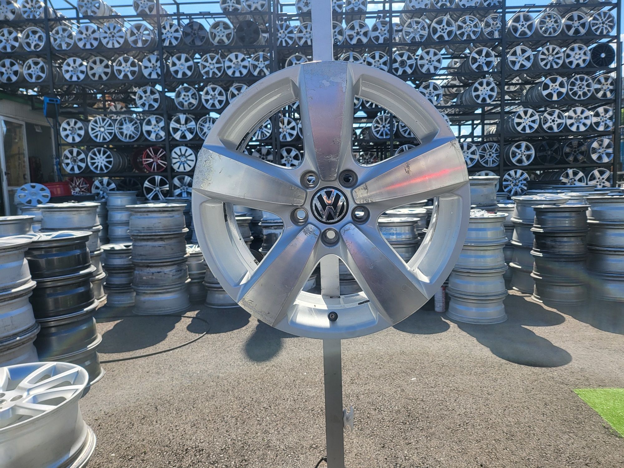 Оригинални лети джанти 17 5х112 VW
