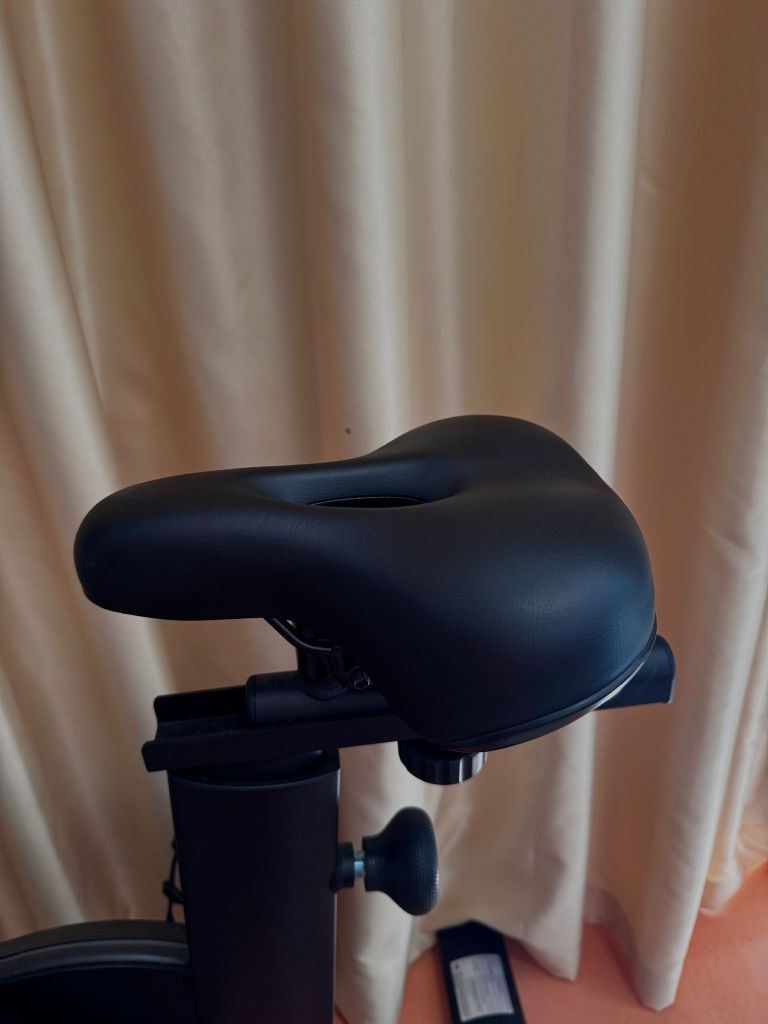 Bicicleta fitness, spinning bike nefolosită