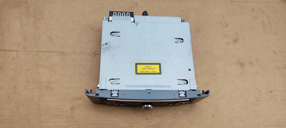 Peugeot 308 Navigation Sat Nav Radio Bluetooth 96661987XN