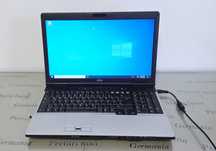 Laptop core i5 Fujitsu Siemens E781 - 17.3 inch - functional,instalat