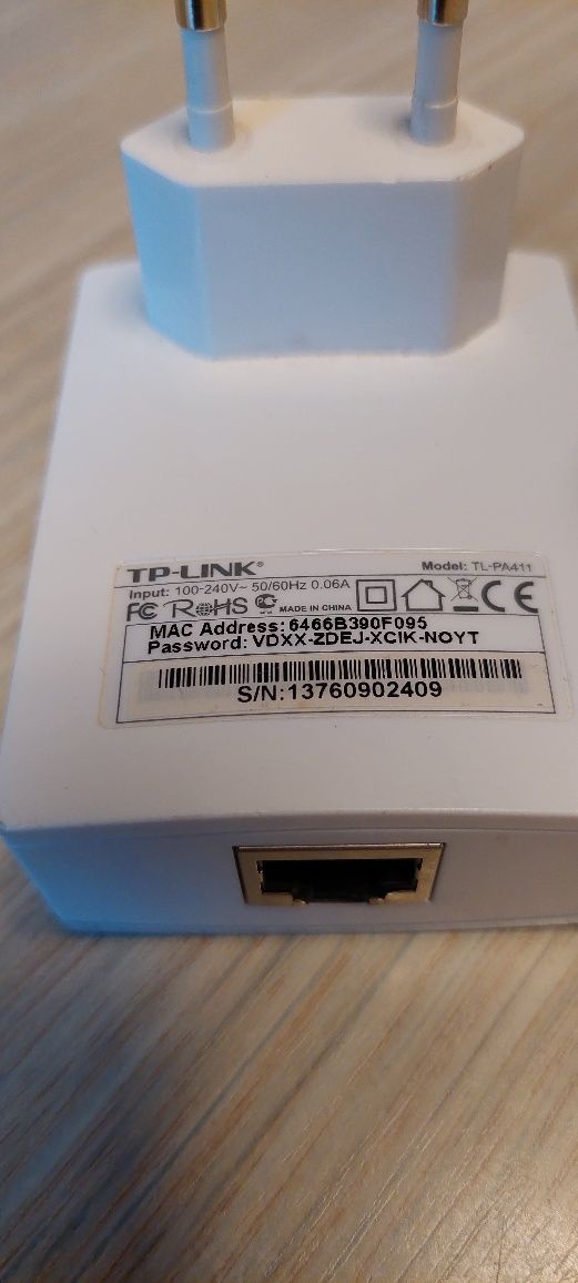 TP-LINK model TL-PA411,internet prin rețeaua de curent