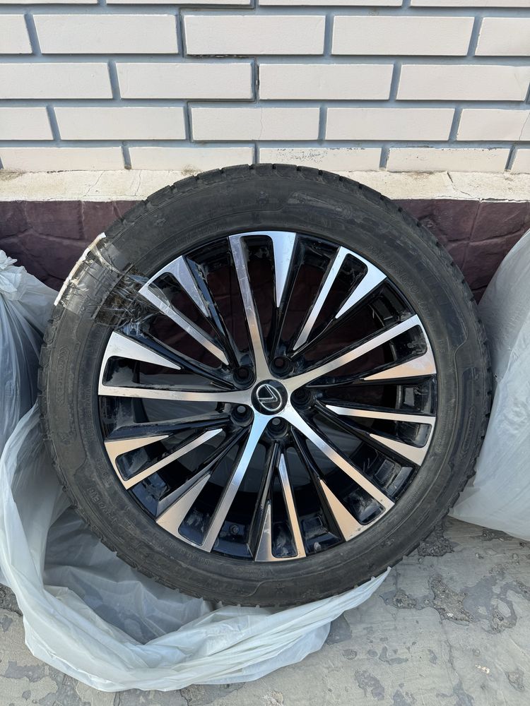 LEXUS R20 комплект дисков