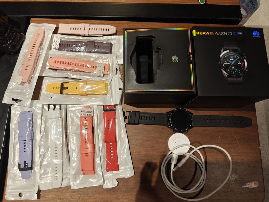 Смарт часовник Huawei gt 2