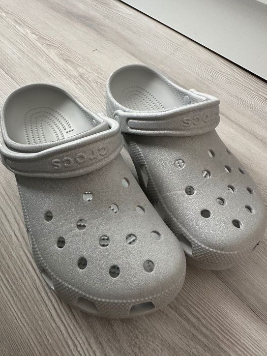 Incaltaminte Crocs