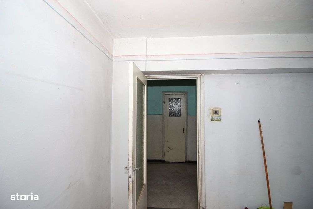 2 Camere Ultracentral Comanesti Etajul 2 Fara Imbunatatiri