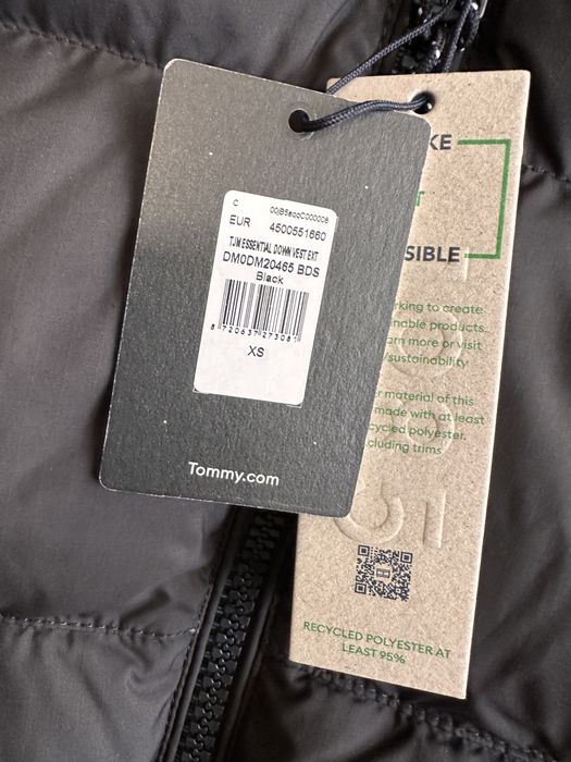 Vesta Tommy Jeans /Alaska Puffer/ Prinde oferta de 4+1 doar in magazin