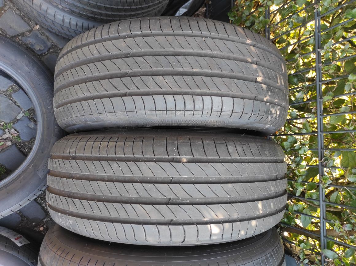 225/55/18 Michelin