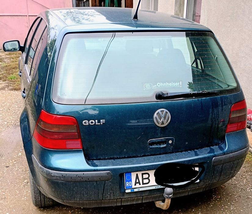 Vând golf IV Edition motor 1.4 benzină 16v. înmatriculat RO