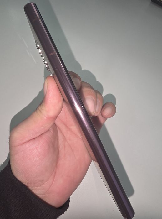 Galaxy S22 Ultra 5G/12/256GB Отличен