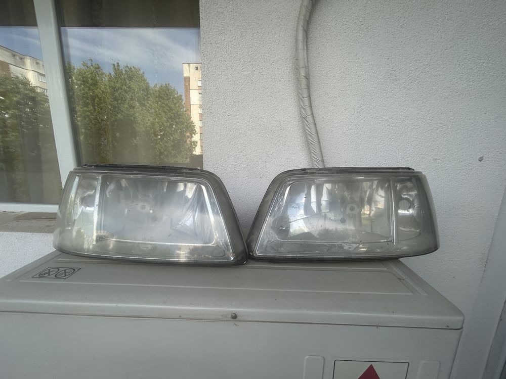 Фарове за VW T5 комплект