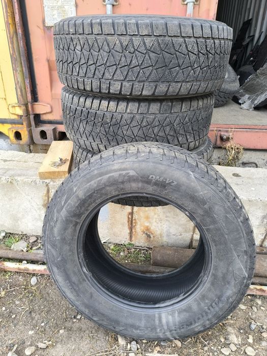 Продам зимняя резина 265/65 R17 б/у