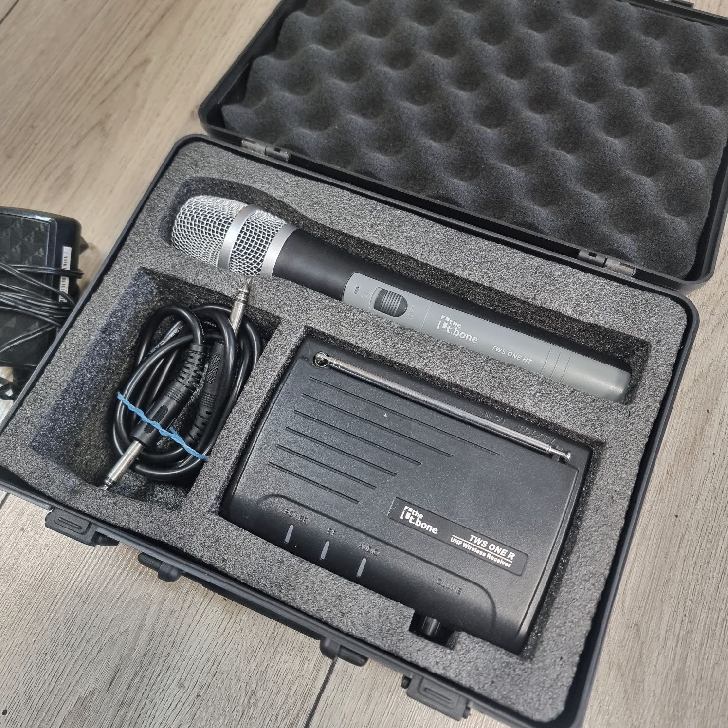 Amanet F28: Microfon T.bone TWS One + Receiver