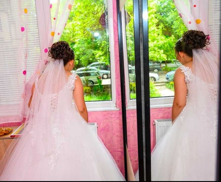 Сватбена/ Булченска рокля