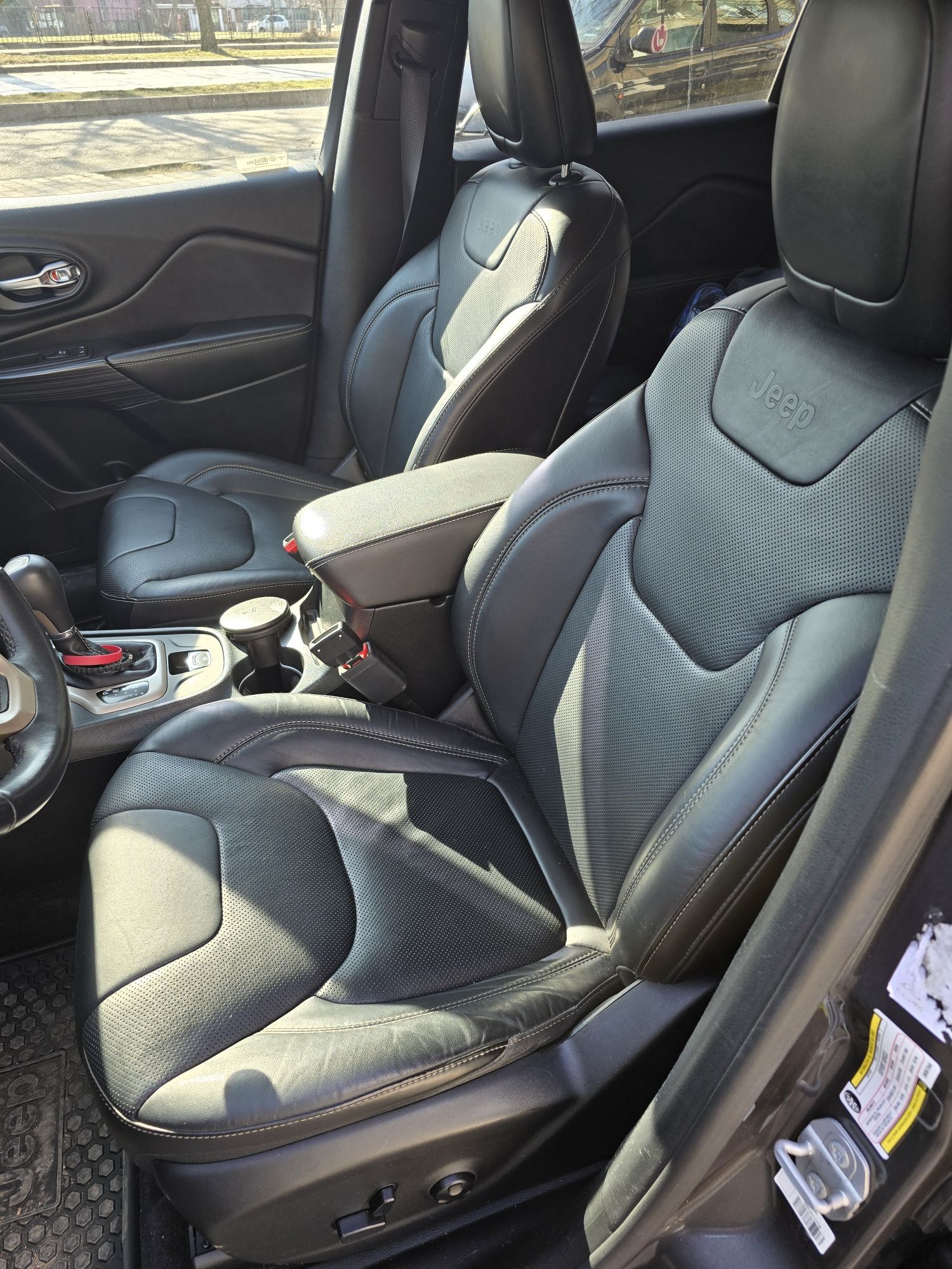 Jeep Cherokee 2.2 D Limited