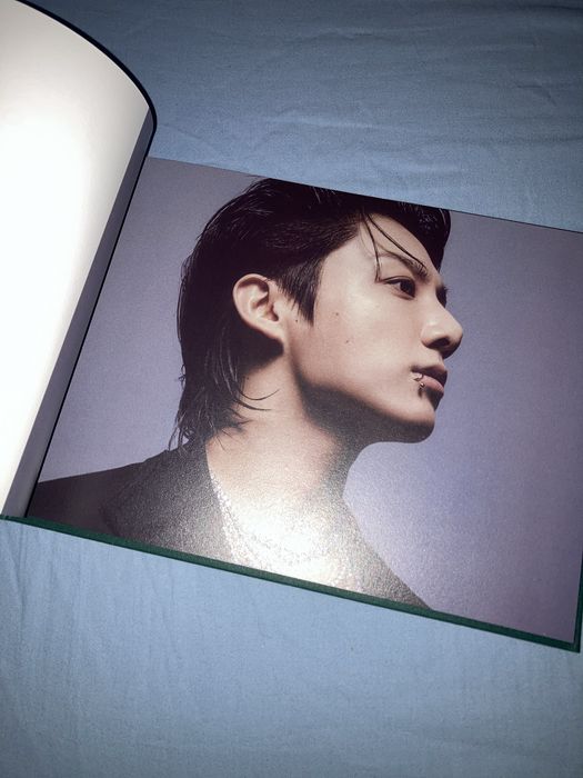 BTS JUNGKOOK photobook Golden