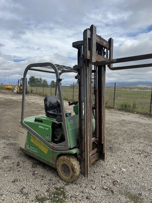 Stivuitor cesab electric