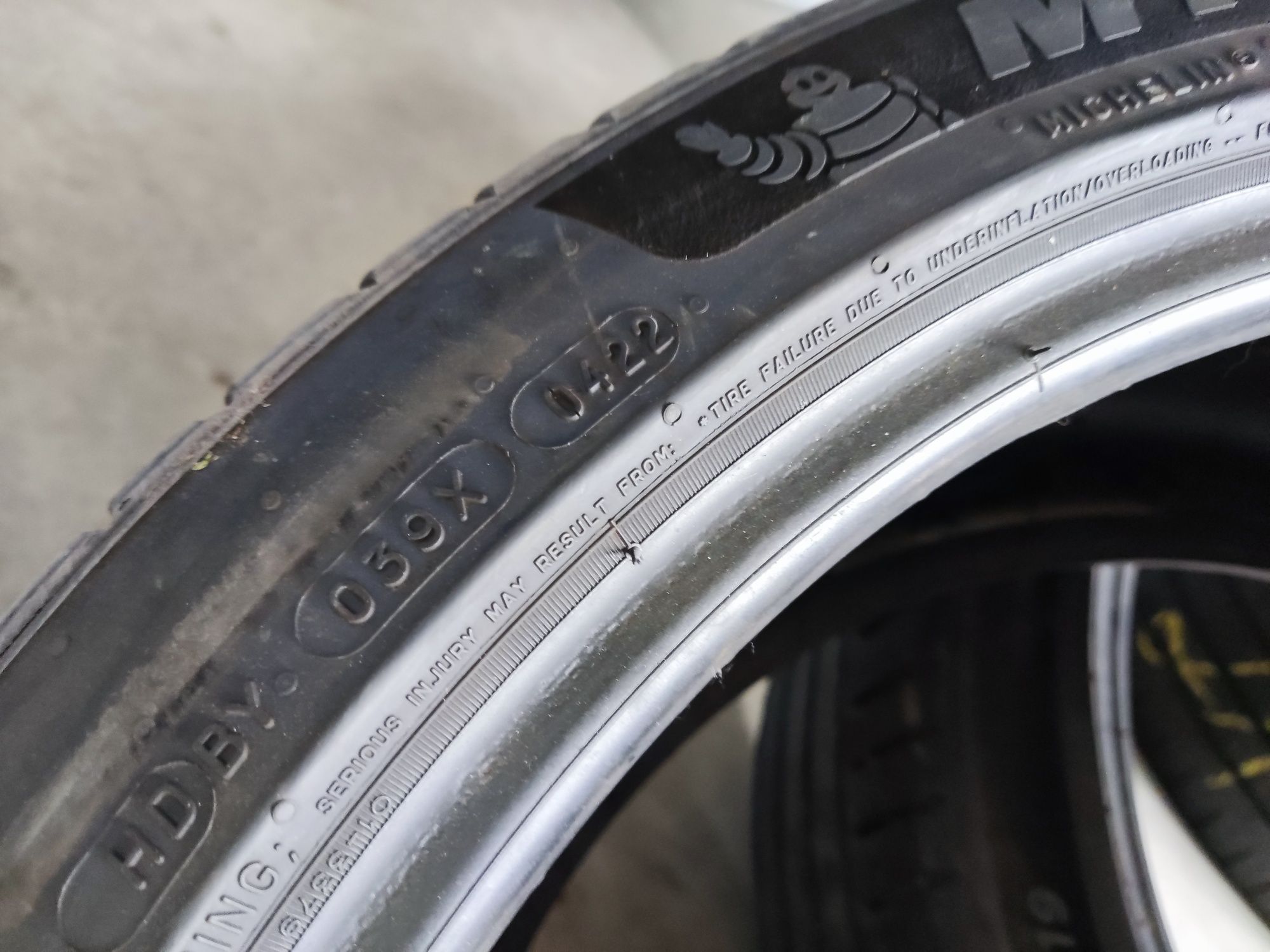 255/40/19 Michelin Pilot Sport