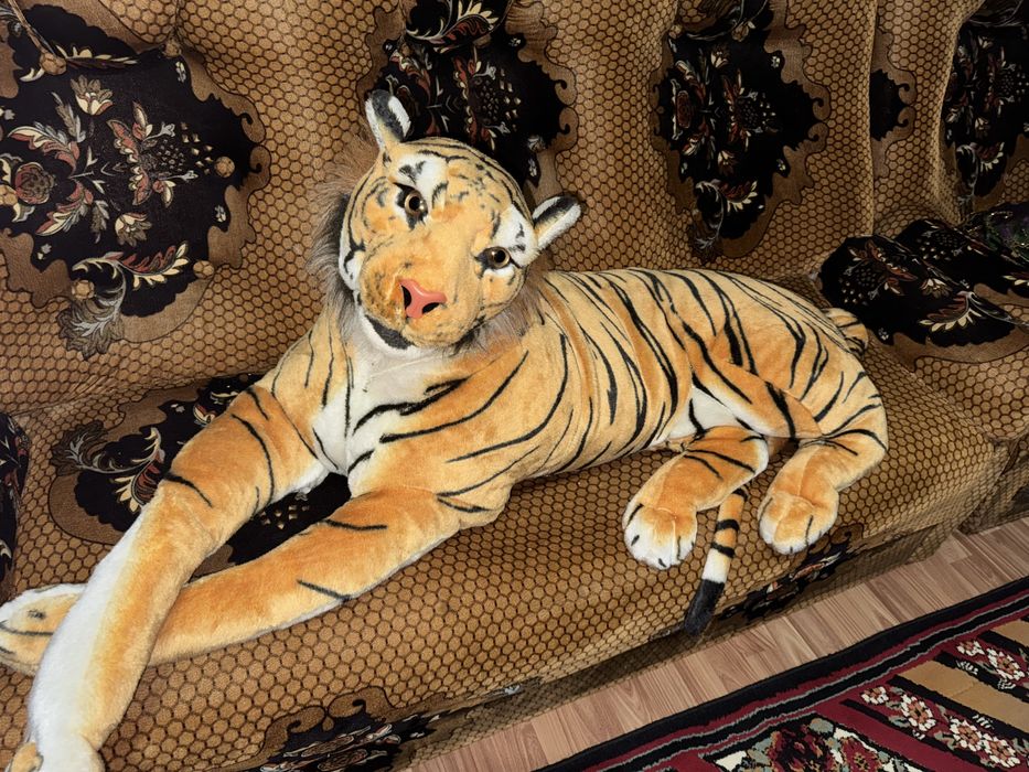 Miyaxki igrushki tiger