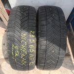 235 65 16 С Michelin 2бр летни за БУС  дот 2023г