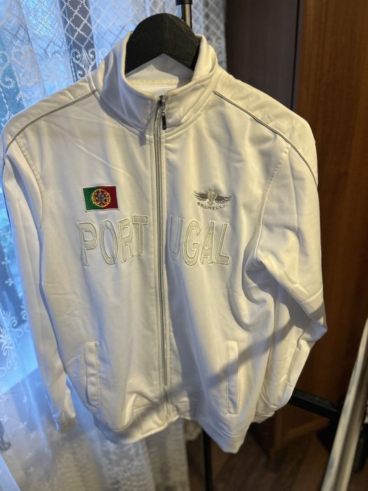 Bluza portugal ( am si pantaloni la ea ) M