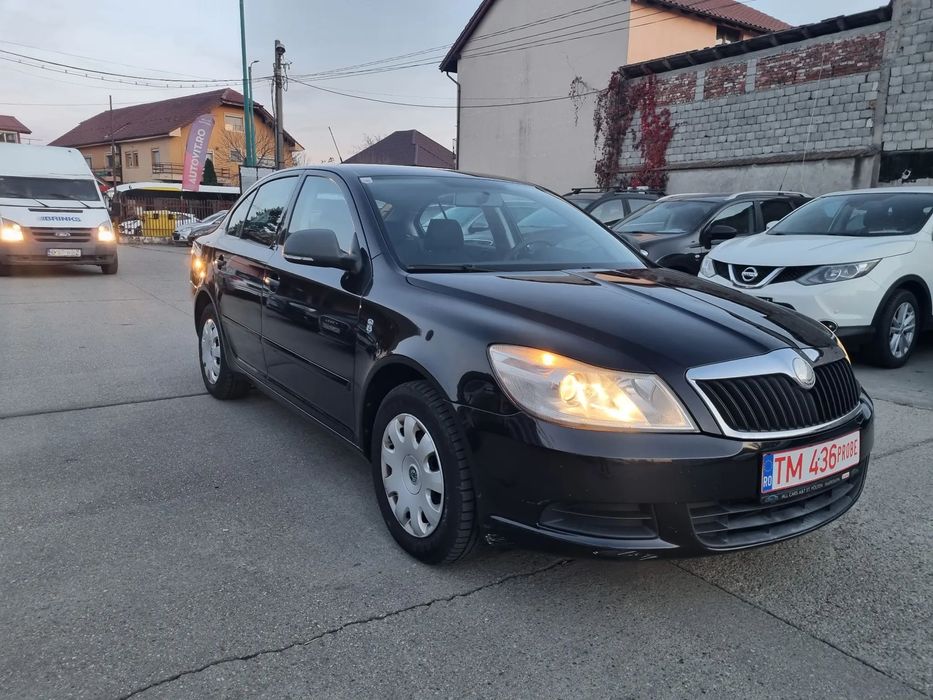 Skoda Octavia Skoda Octavia 1.4 benzina an 2010 clima Limuzina