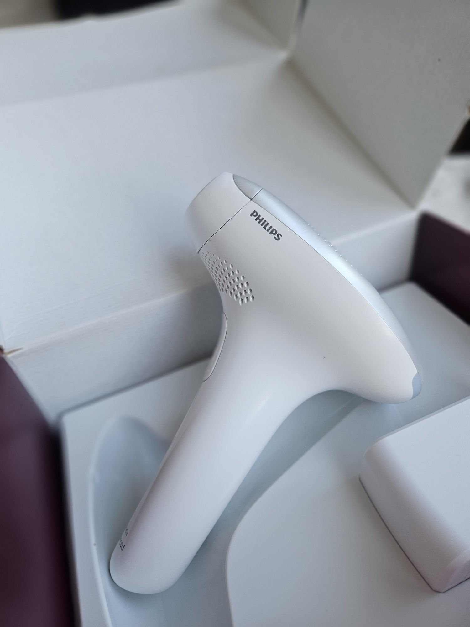 Фотоепилатор philips lumea sc1995/00
