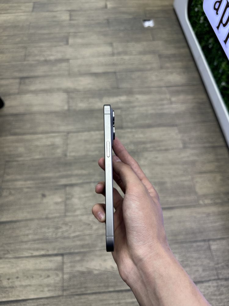 Iphone 15 Pro Max Nasiya savdo bor