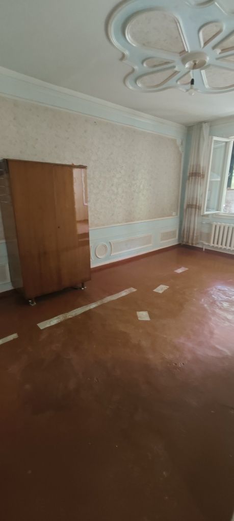 Chilonzor 12-kvartalda 1 xonali uy ijaraga beriladi