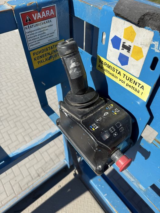 De inchiriat nacela electrica Genie GS3268DC