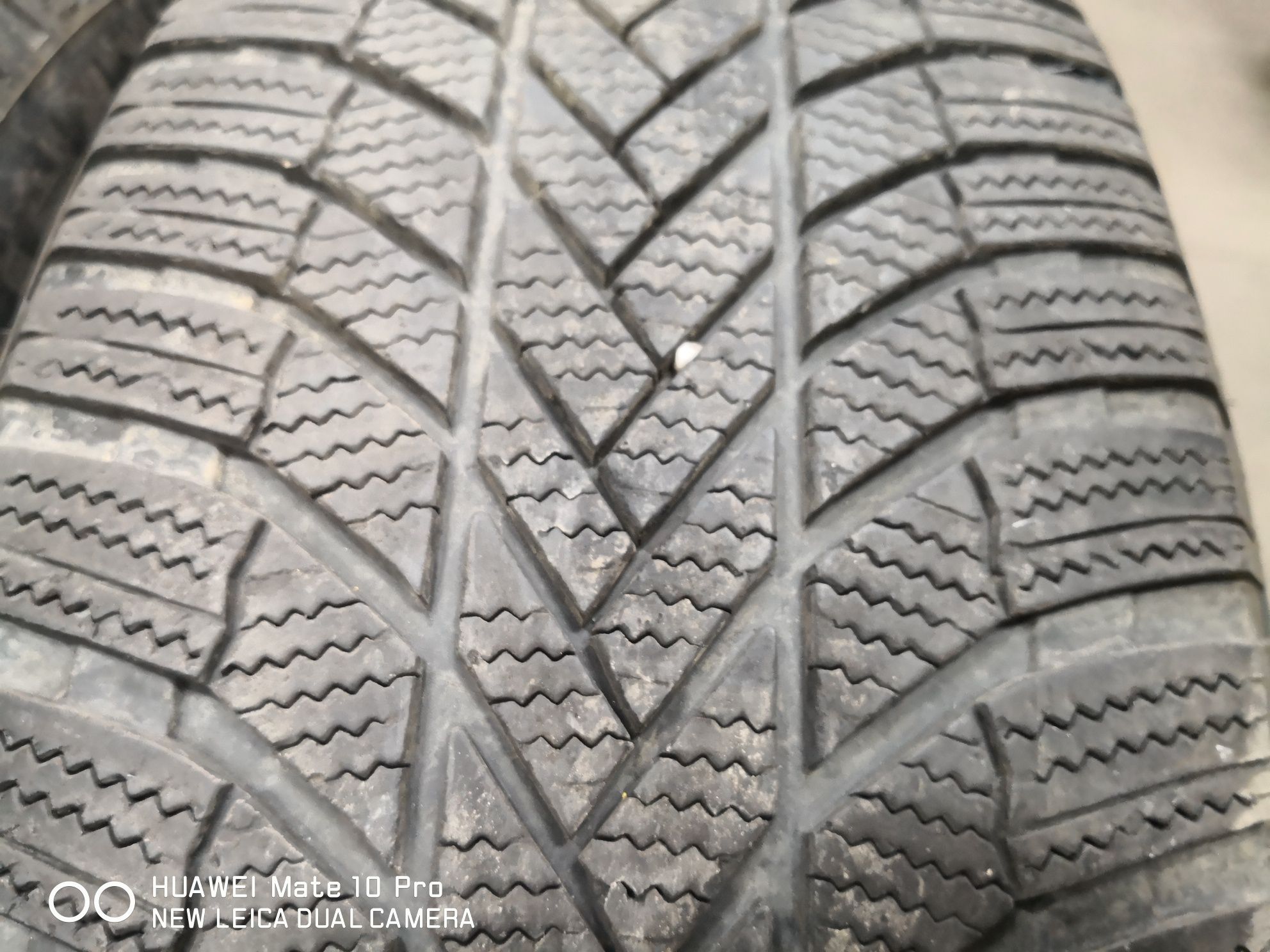 245 65 17 цола гуми Bridgestone dot 22