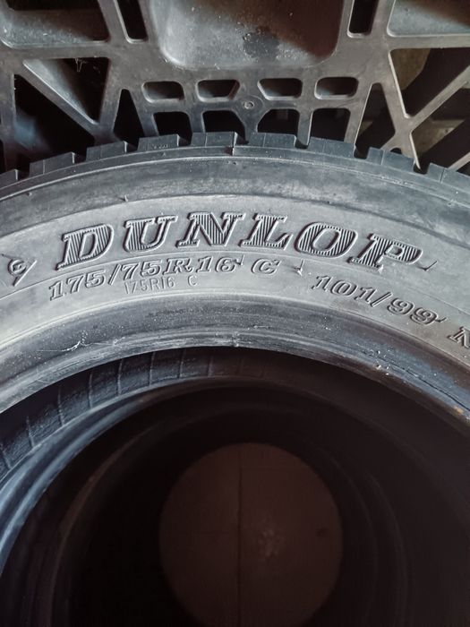 Гуми 175/76/5/16c