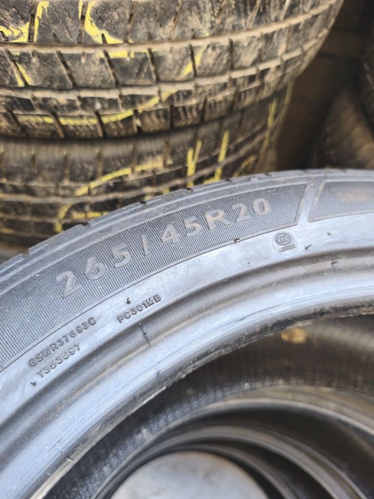 Гуми 265 45 20 Dunlop