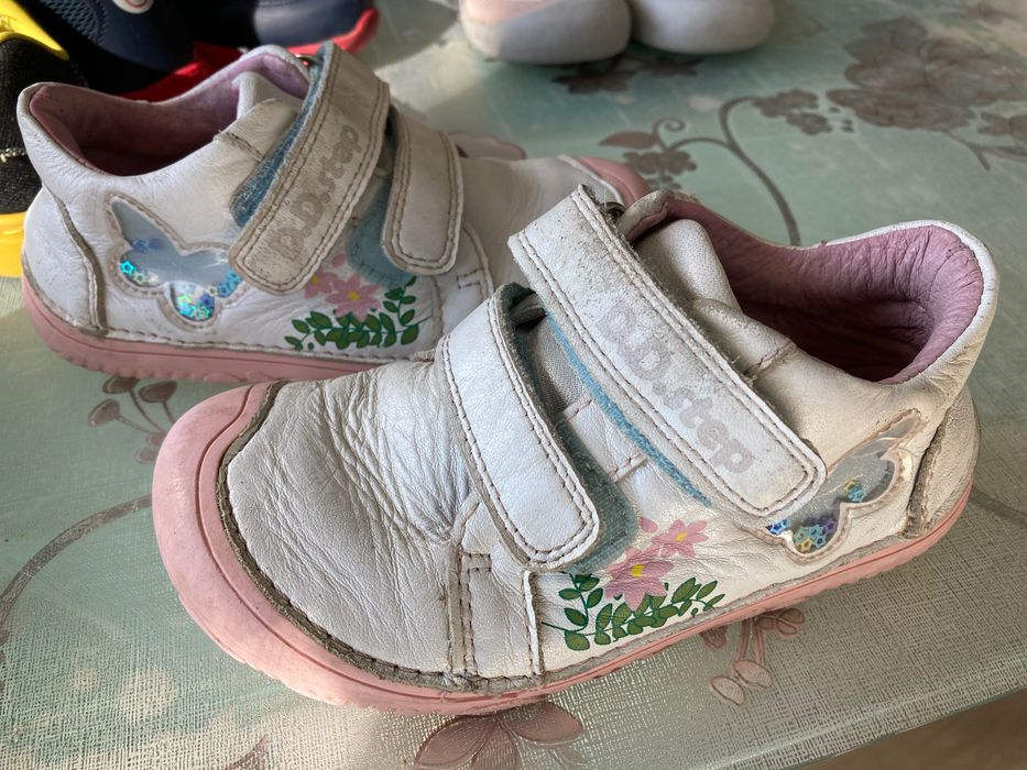 Детски обувки и сандали