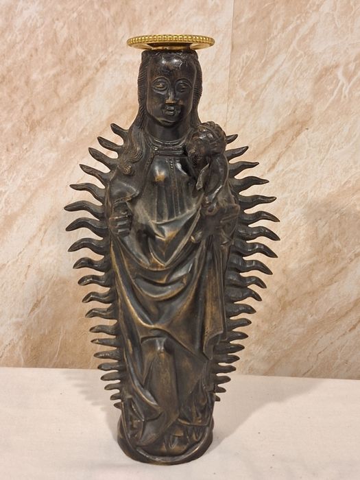 Старинна фигура Дева мария младенеца