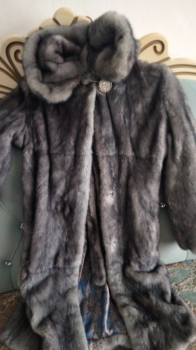 Срочно продам норковый шубу размер 44