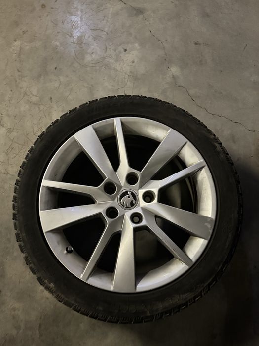 Оригинальные Шкодавские 5.112/R17