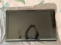 TV LCD Sony Bravia model KDL-40V5500