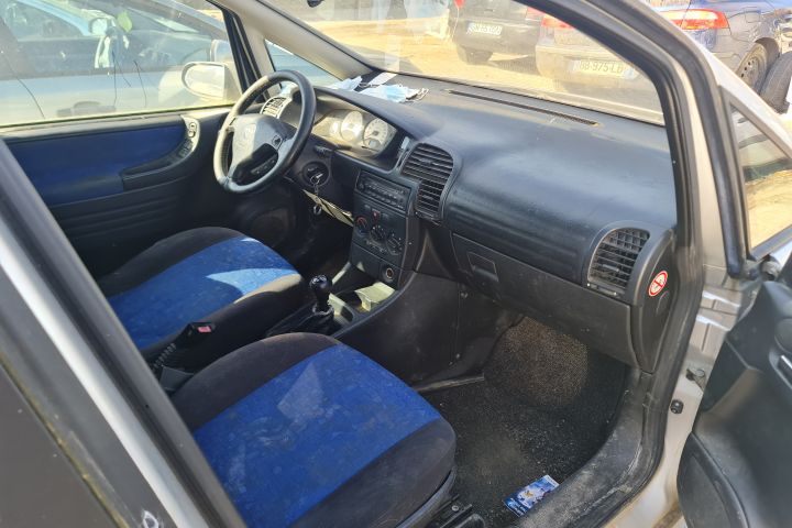 Broasca hayon Opel Zafira A