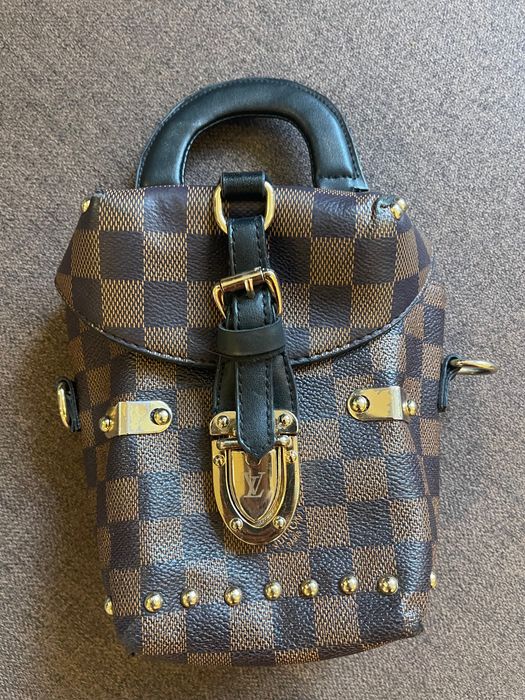 Geanta luis Vuitton mica