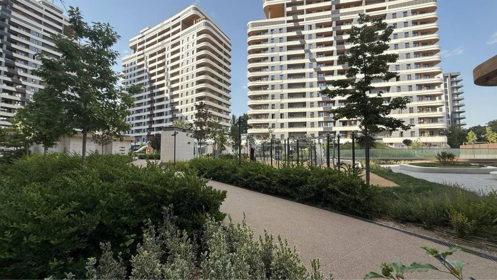 Инфинити квартира 2х комнатная Golden House