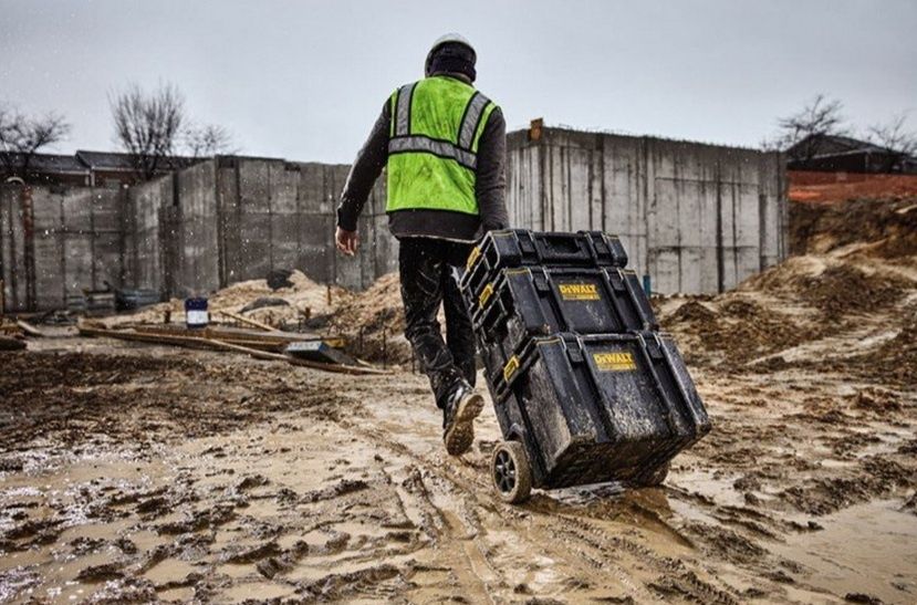 Dewalt DWST83295-1 DS450 Куфар за инструменти на колела