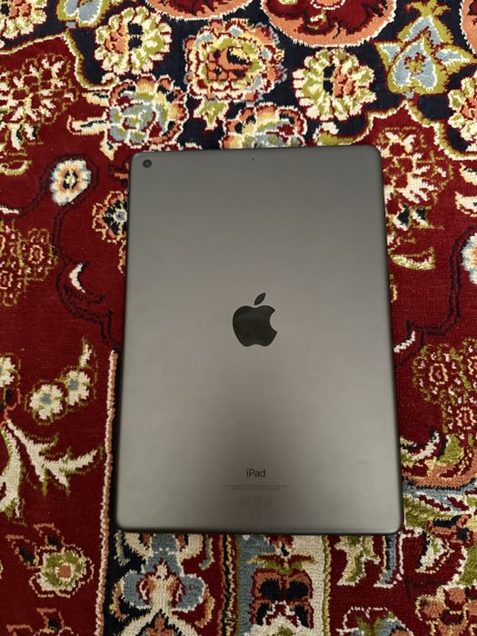 Ipad планшет серый