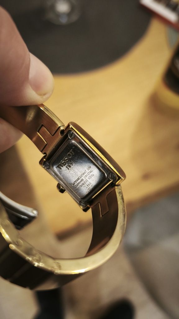 Tissot дамски часовник