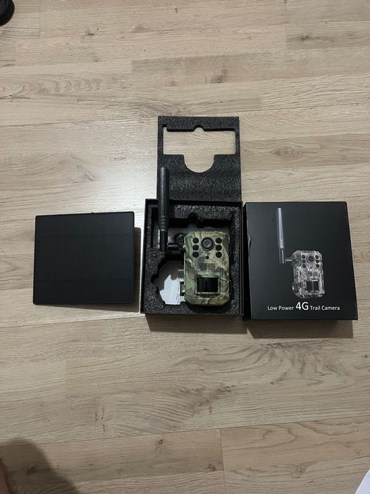 4G Ловна камера със соларен панел