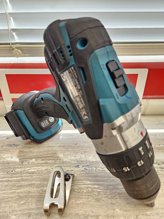 Makita Винтоверт DHP458 18V.