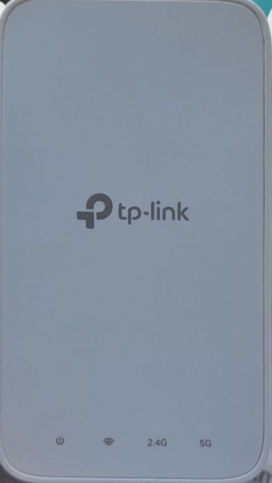 Wi-fi Extender AC1200 новый в идеальном состоянии