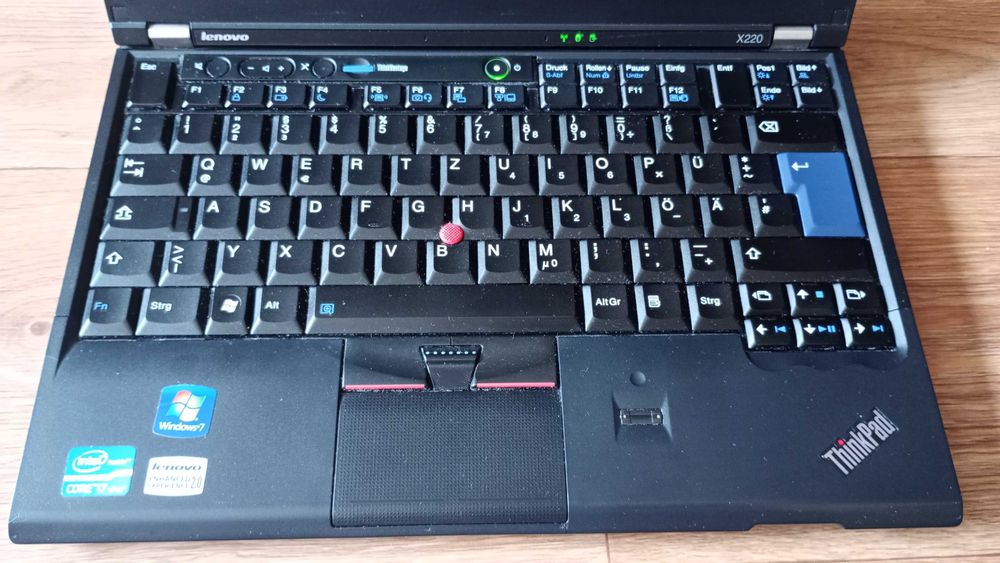 Lenovo ThinkPad X220 IPS, Intel i7-2640M 2.80GHz, 16GB RAM, 500GB HDD