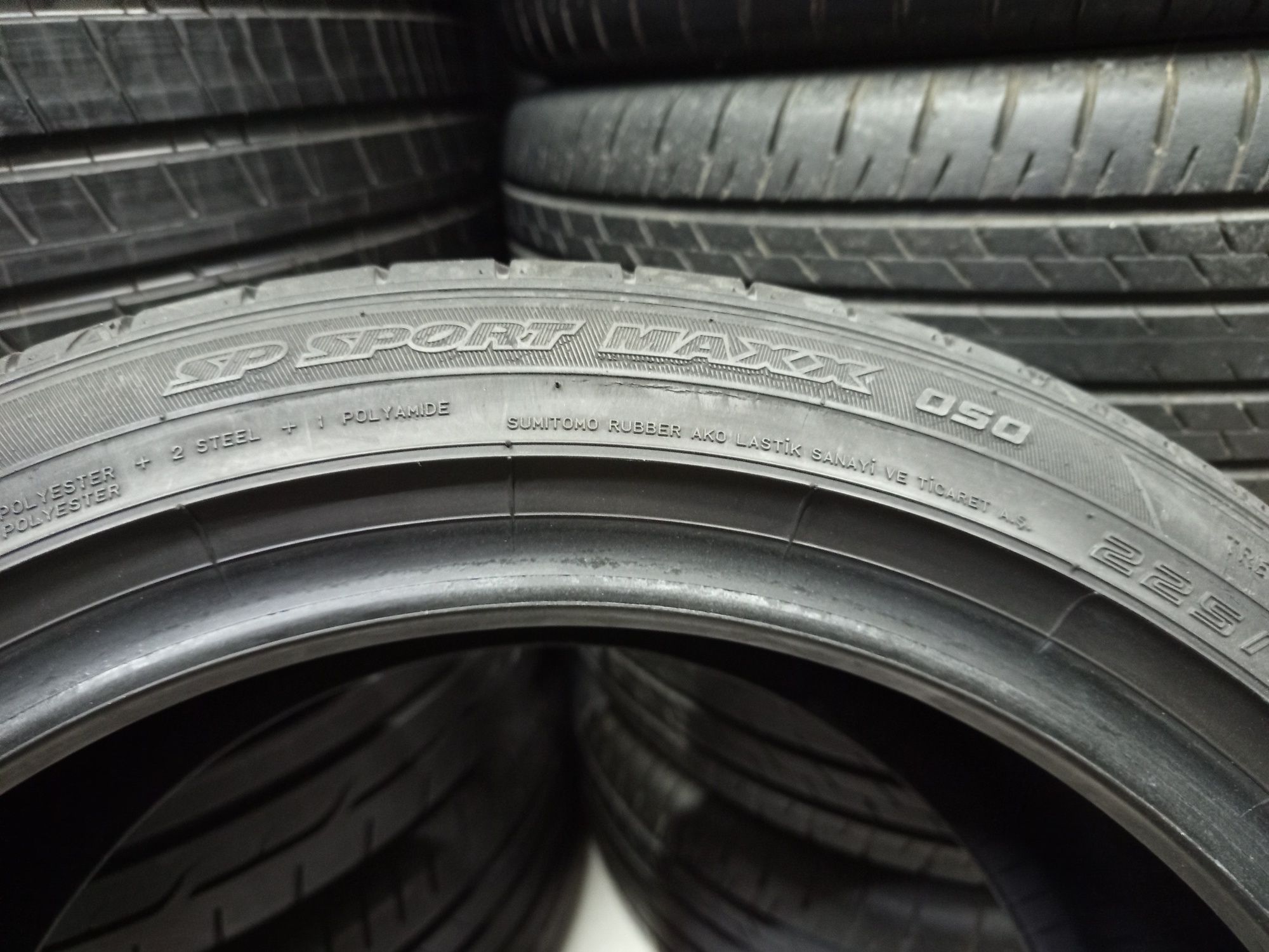 Dunlop 225/45/17-2бр