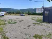 Inchiriez teren 7500 mp parcare cu spatiu birou cu utilitati.