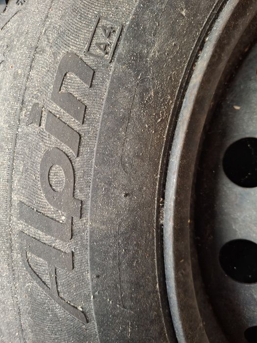 185 65 15 michelin alpin 4